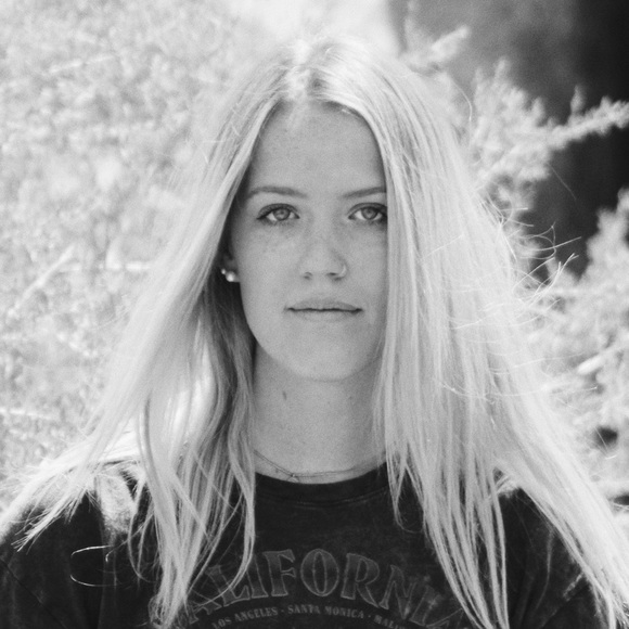 Meet your Posher, Emmerson - Picture 3 of 3